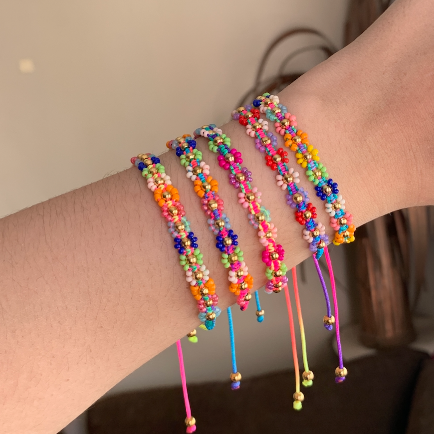 Pulsera con flores – AME COLORS