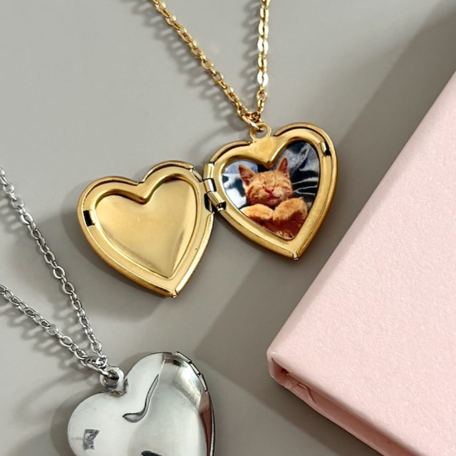 Collar Relicario Dorado