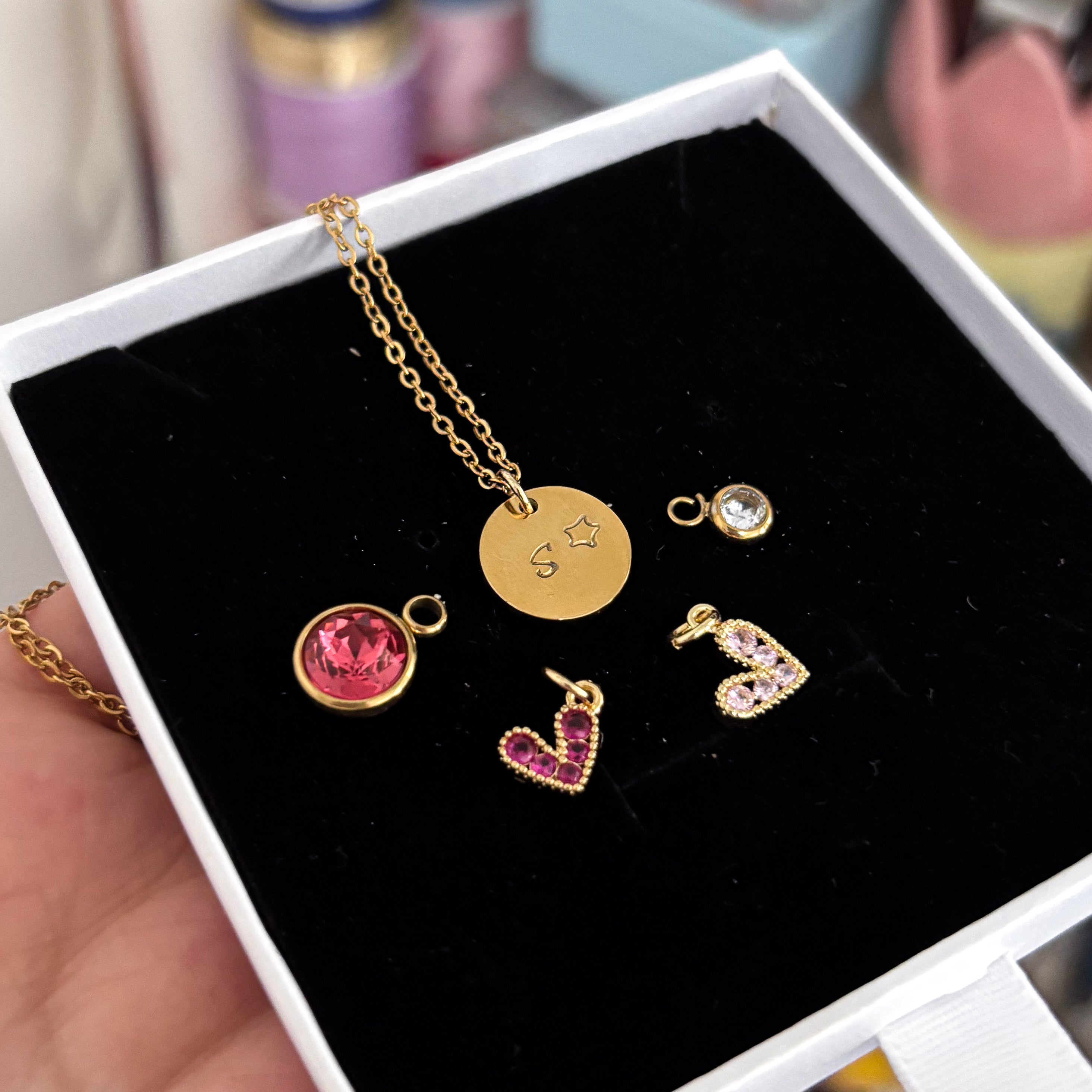 Collar Placa Dorada 12 mm