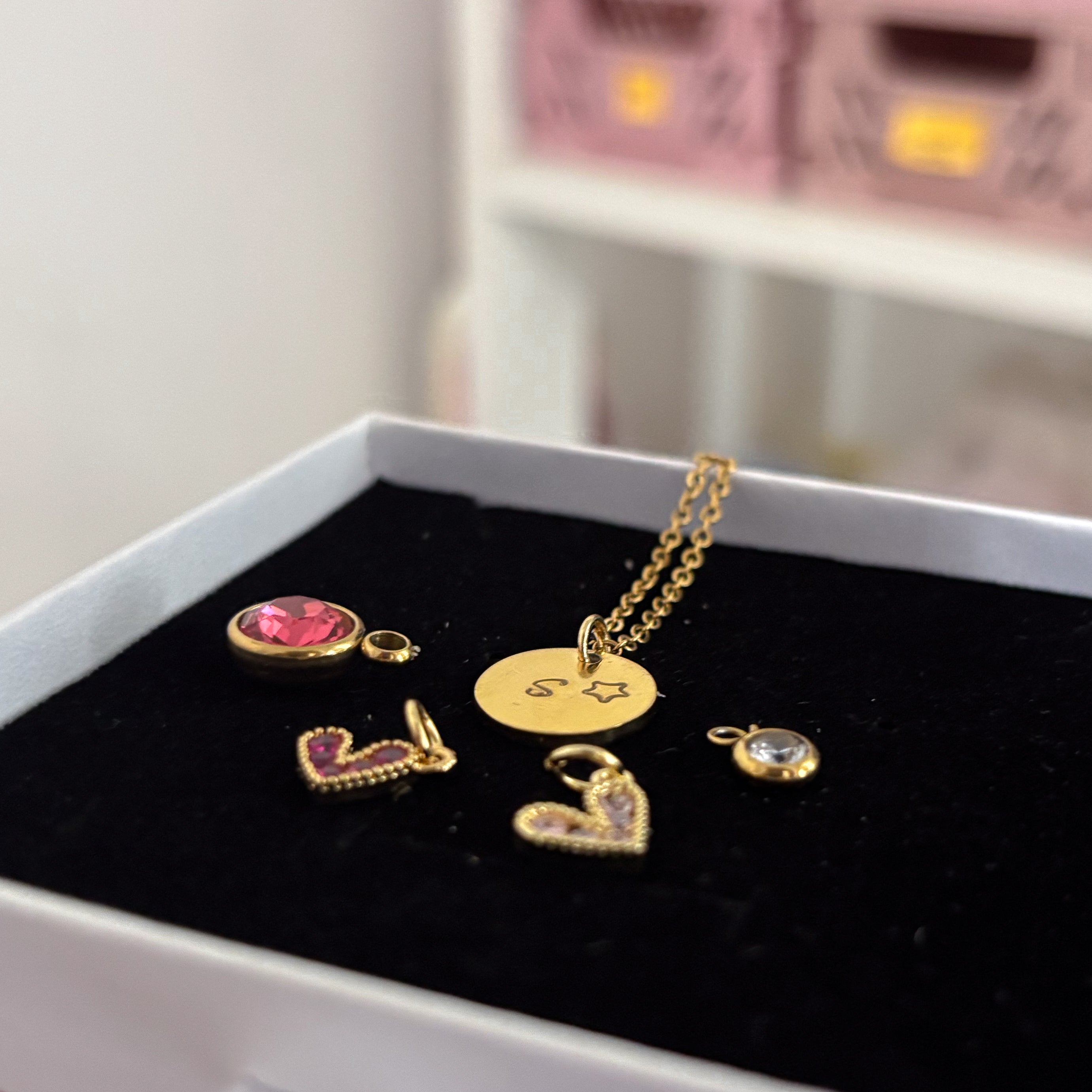 Collar Placa Dorada 12 mm