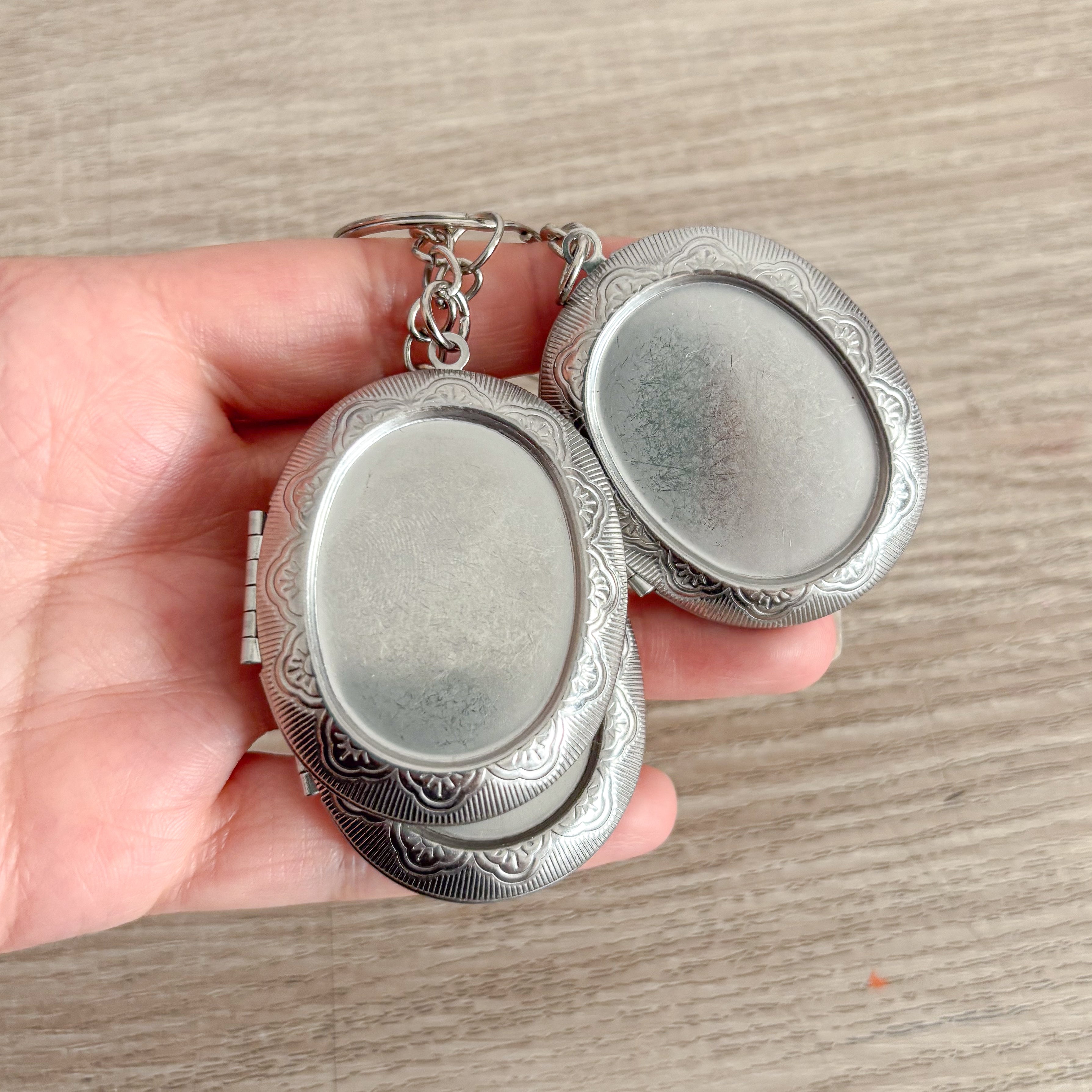 Llavero Relicario Nara