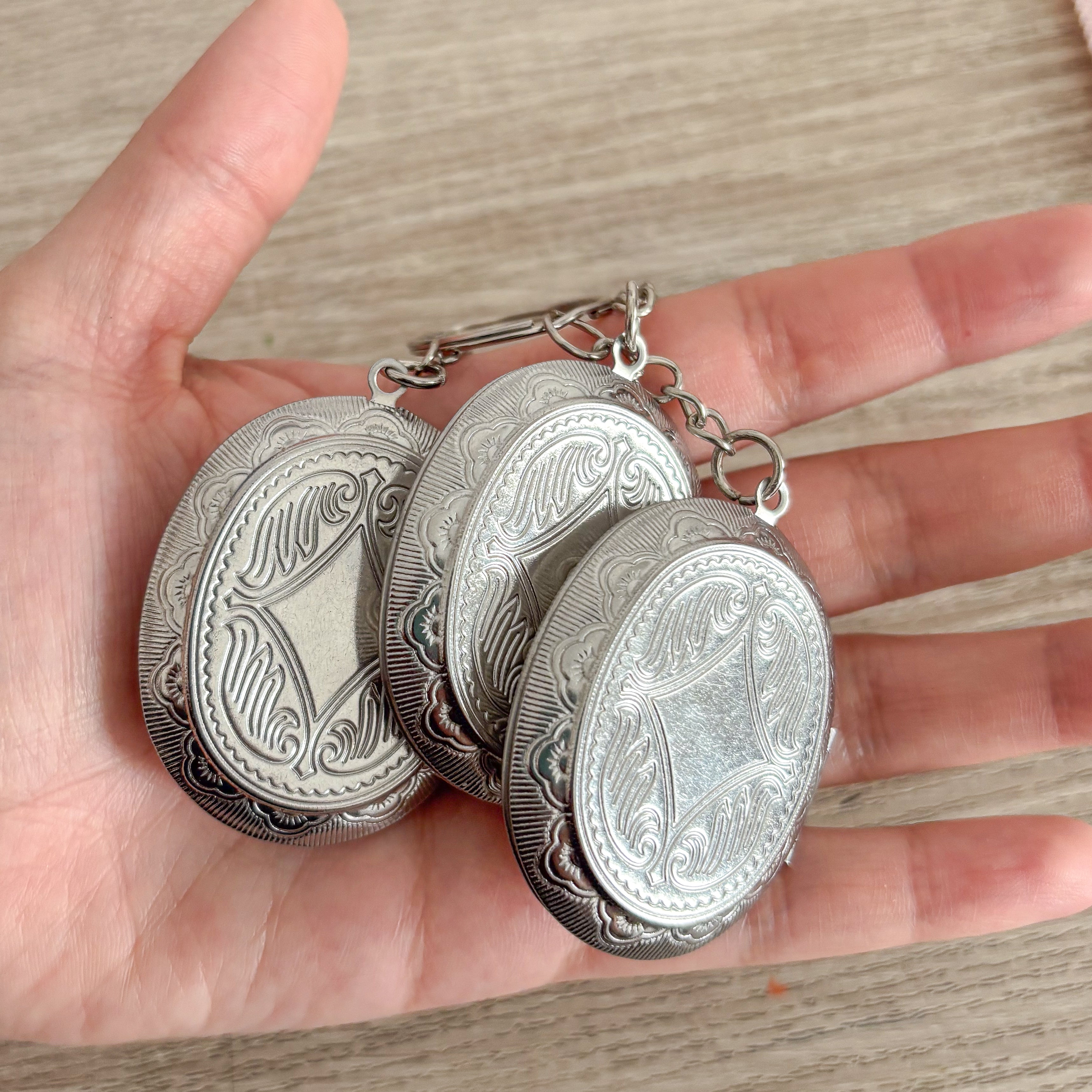 Llavero Relicario Nara