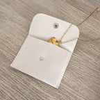 Kelly Pouch de Terciopelo