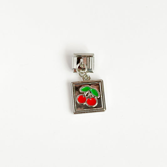 Charm Sq Cherry