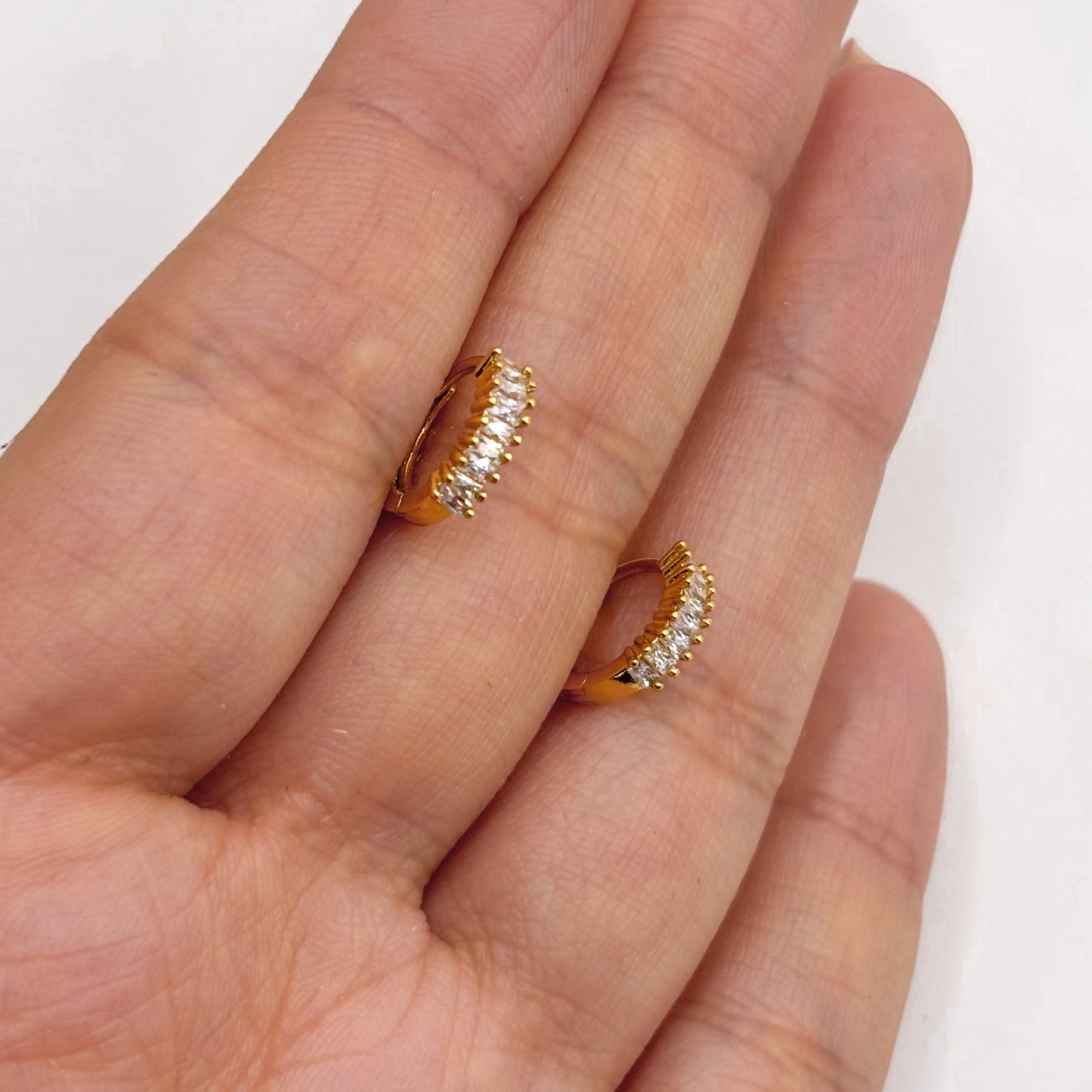 Mini Arracada Zirconias