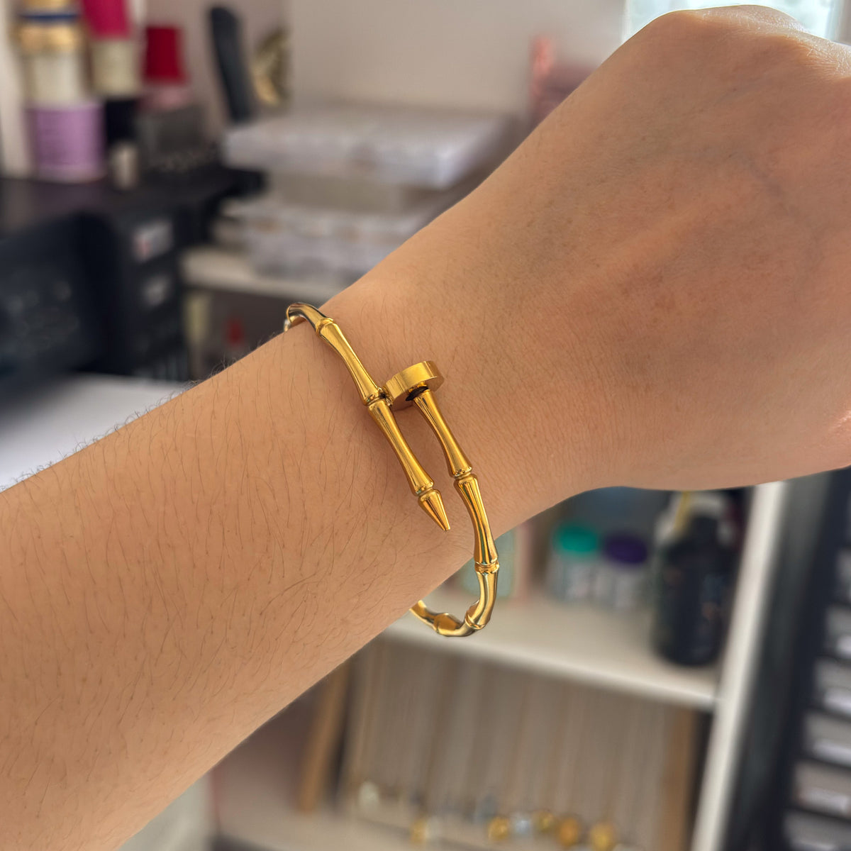 Brazalete Tubo de Bambú Titanio