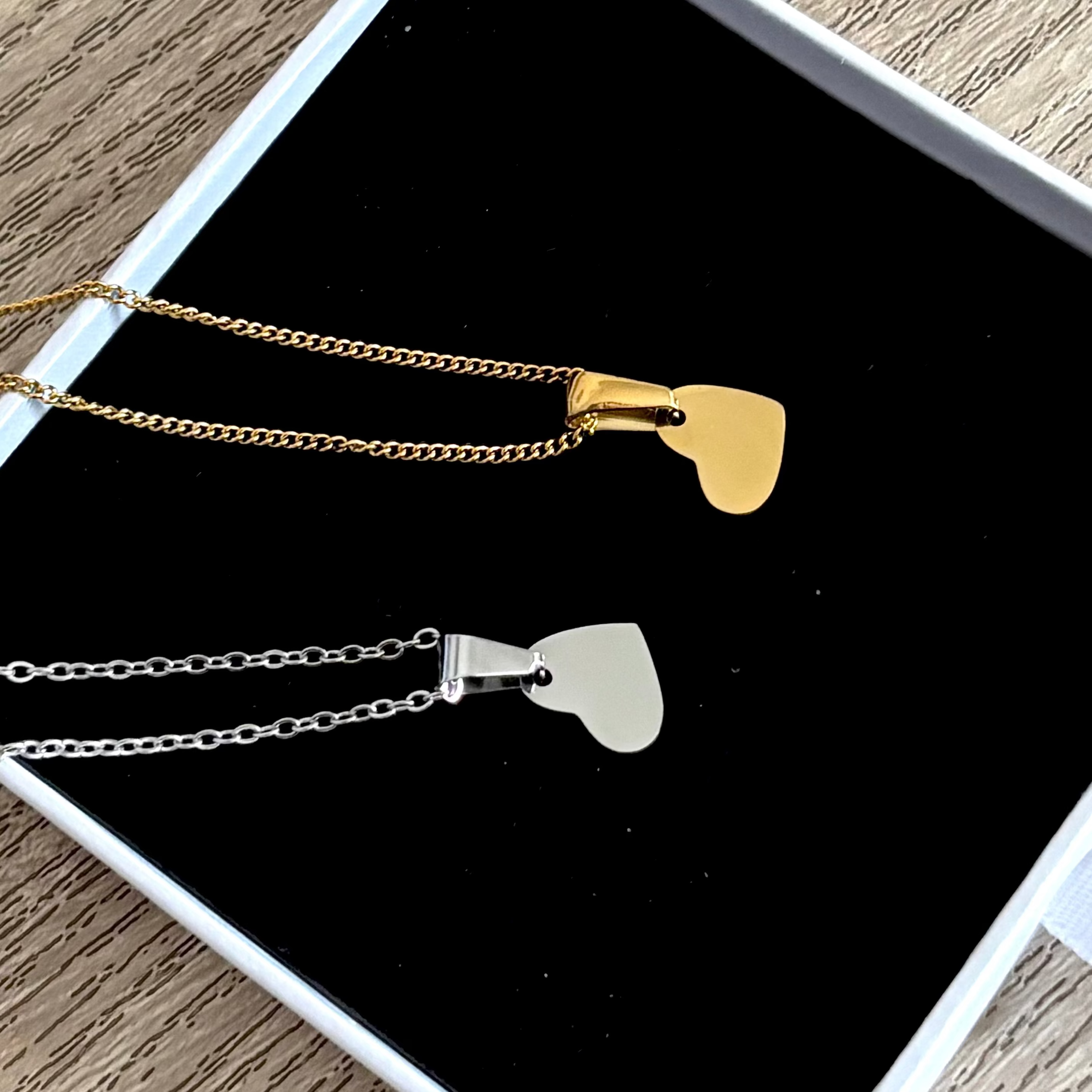 Collar Placa Mini Corazón