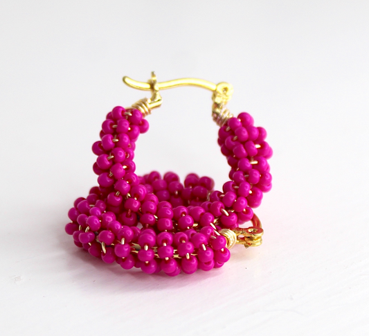 Arracada fucsia
